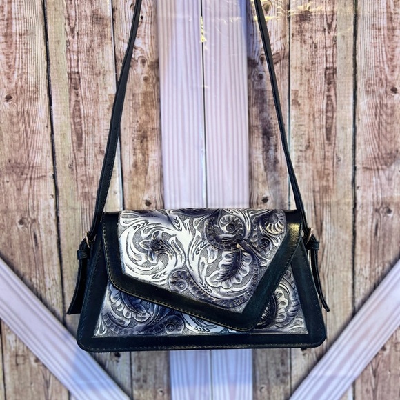 ROMINA CINCELADO SHOULDER BAG | Black and Gray Women’s Bag (B) - Picture 9 of 12